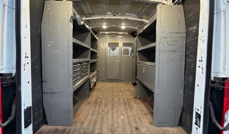 
								2018 Ford Transit 250 full									